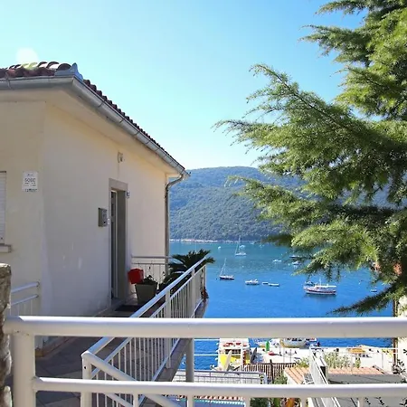 Sea View App In The Port Of Rabac,27 아파트 라벡