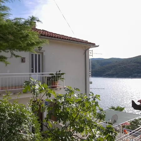 Sea View App In The Port Of Rabac,27 아파트 *