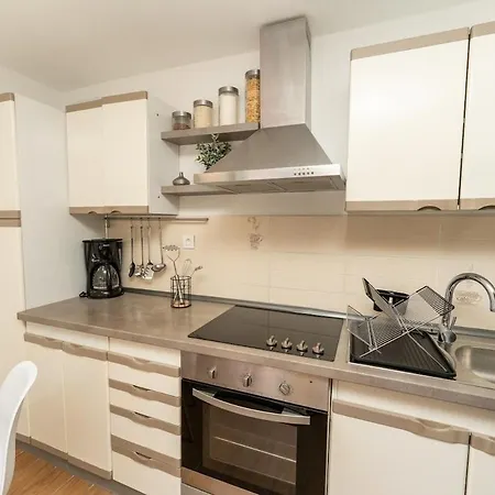Sea View App In The Port Of Rabac,27 Apartment
