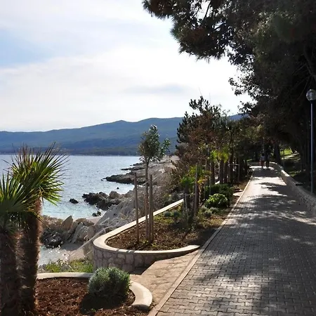Sea View App In The Port Of Rabac,27 * 拉巴克